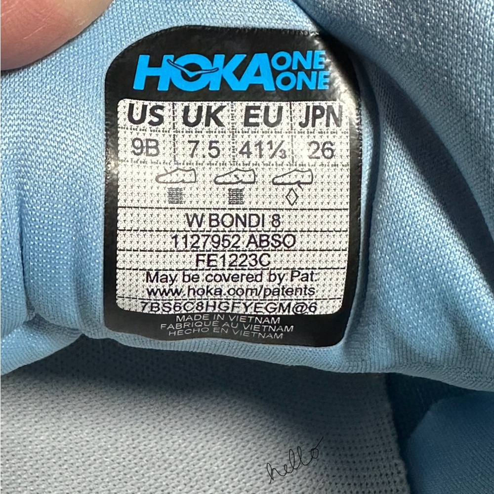 Hoka Bondi 8 Running Shoes View 4